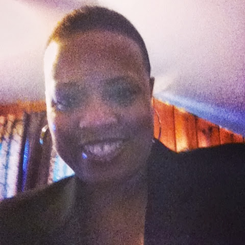 Veronica Douglas Photo 22