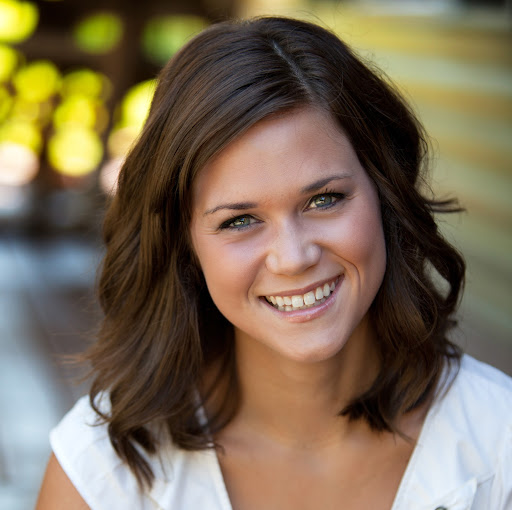Anna Trent Photo 4