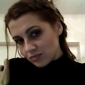 Tanya Bell Photo 12