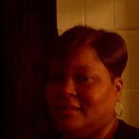 Julie Cousins Photo 9