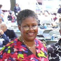 Maxine Brooks Photo 17