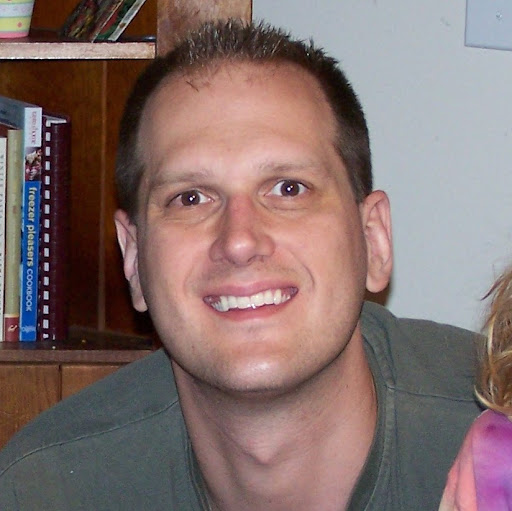 Derek Sharp Photo 20