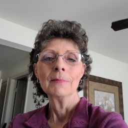 Brenda Grayson Photo 18