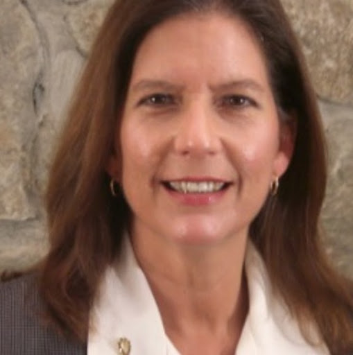 Barbara Parry Photo 42