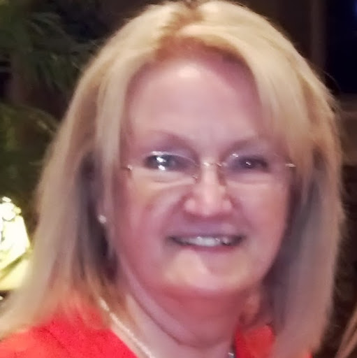 Theresa Webb Photo 11