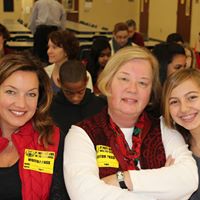 Stephanie Helms Photo 48
