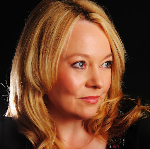Becky Wright Photo 26