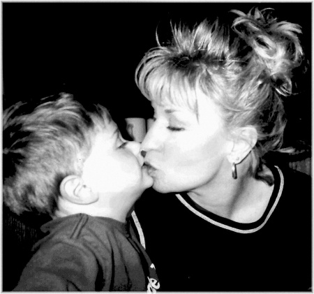 Julie Payne Photo 33
