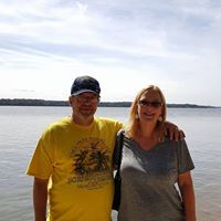 Michelle Hopkins Photo 20