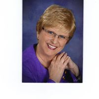 Carolyn Sutton Photo 23