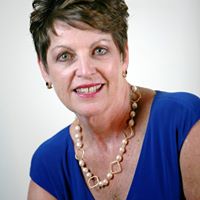 Michelle Goode Photo 29