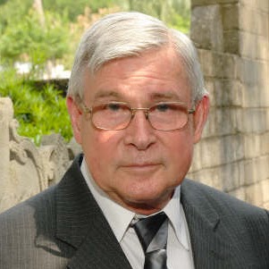 Robert Shumaker Photo 25