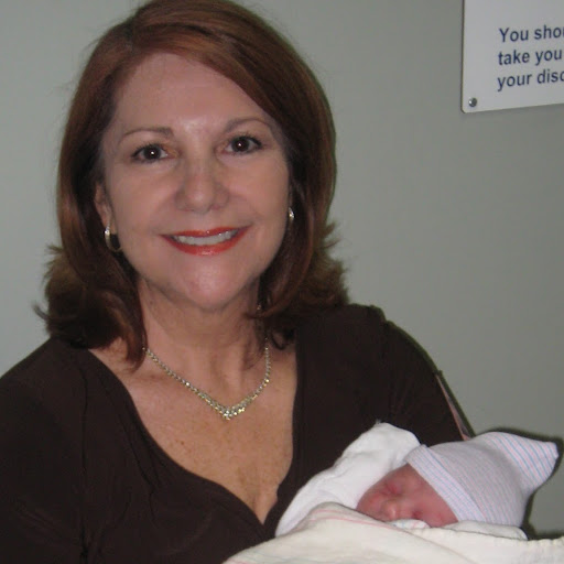 Christine Moss Photo 33