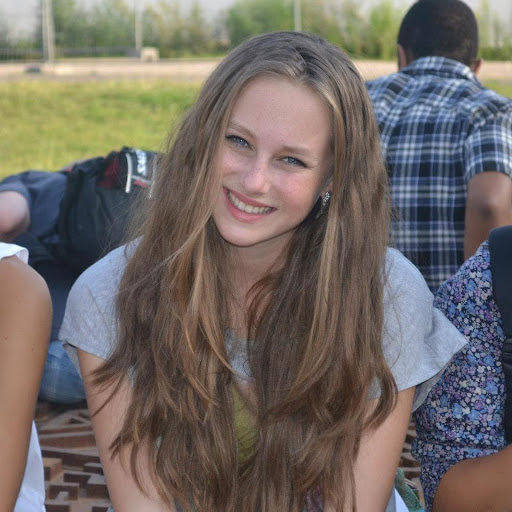 Anna Rasmussen Photo 25