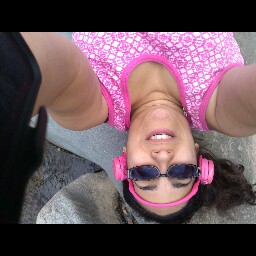 Melanie Lopez Photo 34