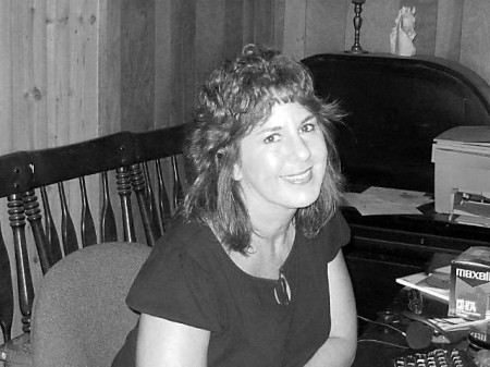 Lisa Adkins Photo 38