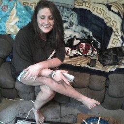 Nichole Sutton Photo 14