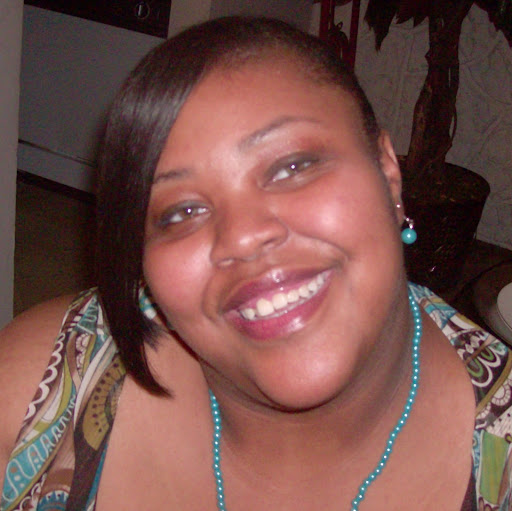 Danielle Strickland Photo 6
