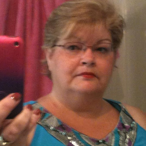 Kathleen Sanders Photo 30
