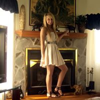 Amanda Costanzo Photo 11