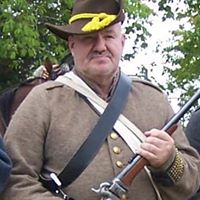 Dennis Marshall Photo 34