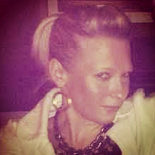 Amy Kenyon Photo 30