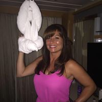 Kerri Reynolds Photo 11
