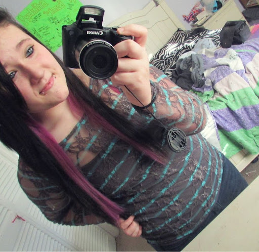Bonnie Oliver Photo 33