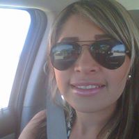 Karina Valenzuela Photo 13
