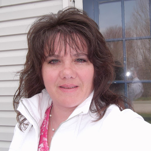 Tracey Williams Photo 19