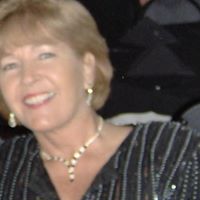 Robyn Robinson Photo 19
