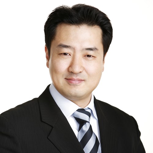 Jae Yang Photo 38