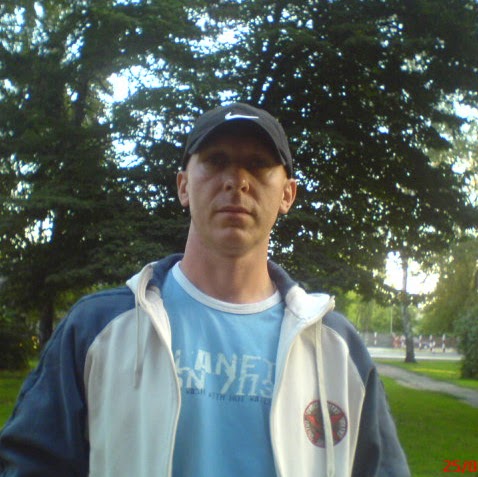 Robert Mazurek Photo 14