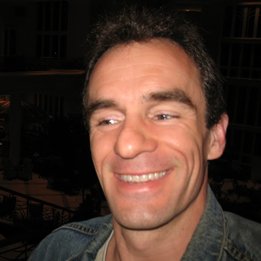 Chris Bloom Photo 35