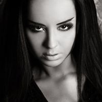 Jennifer Velasquez Photo 38