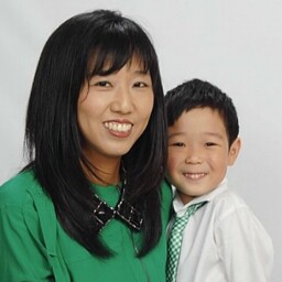 Hyun Yoo Photo 25