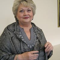 Cynthia Hull Photo 24