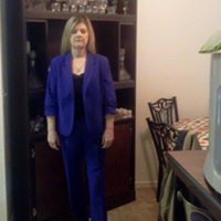 Debbie Davison Photo 9