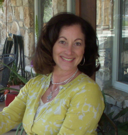 Lynda Wilson Photo 2