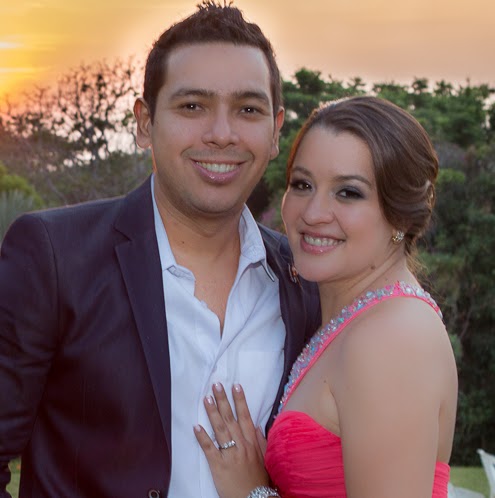 Mirna Calderon Photo 24