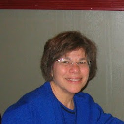 Linda Field Photo 45