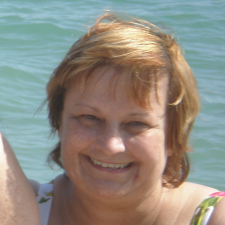 Julia Knott Photo 3