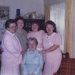 Linda Rogers Photo 42