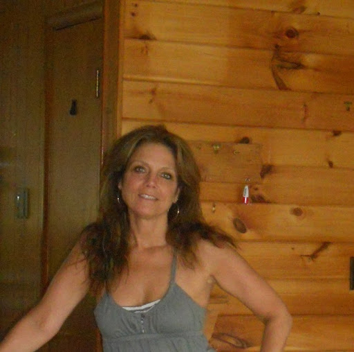 Ann Wiley Photo 31