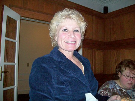 Debra Aldrich Photo 15