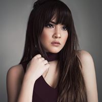 Samantha Huff Photo 43