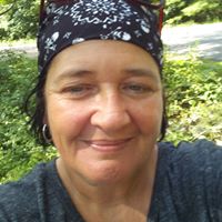 Lori Anders Photo 14