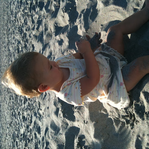 Andrea Pope Photo 9