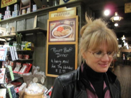 Debbie Shaw Photo 28