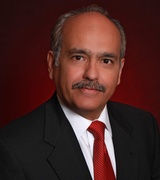 Robert Hernandez Photo 1